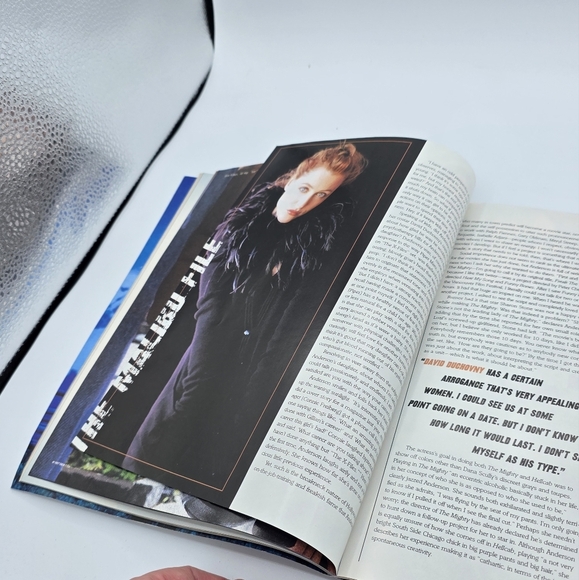 Vintage 1998 Movieline Magazine Gillian Anderson X-Files Issue - Picture 6 of 6